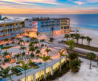 Sunset Terrace at Margaritaville Resort Webcam in Fort Myers Beach, FL